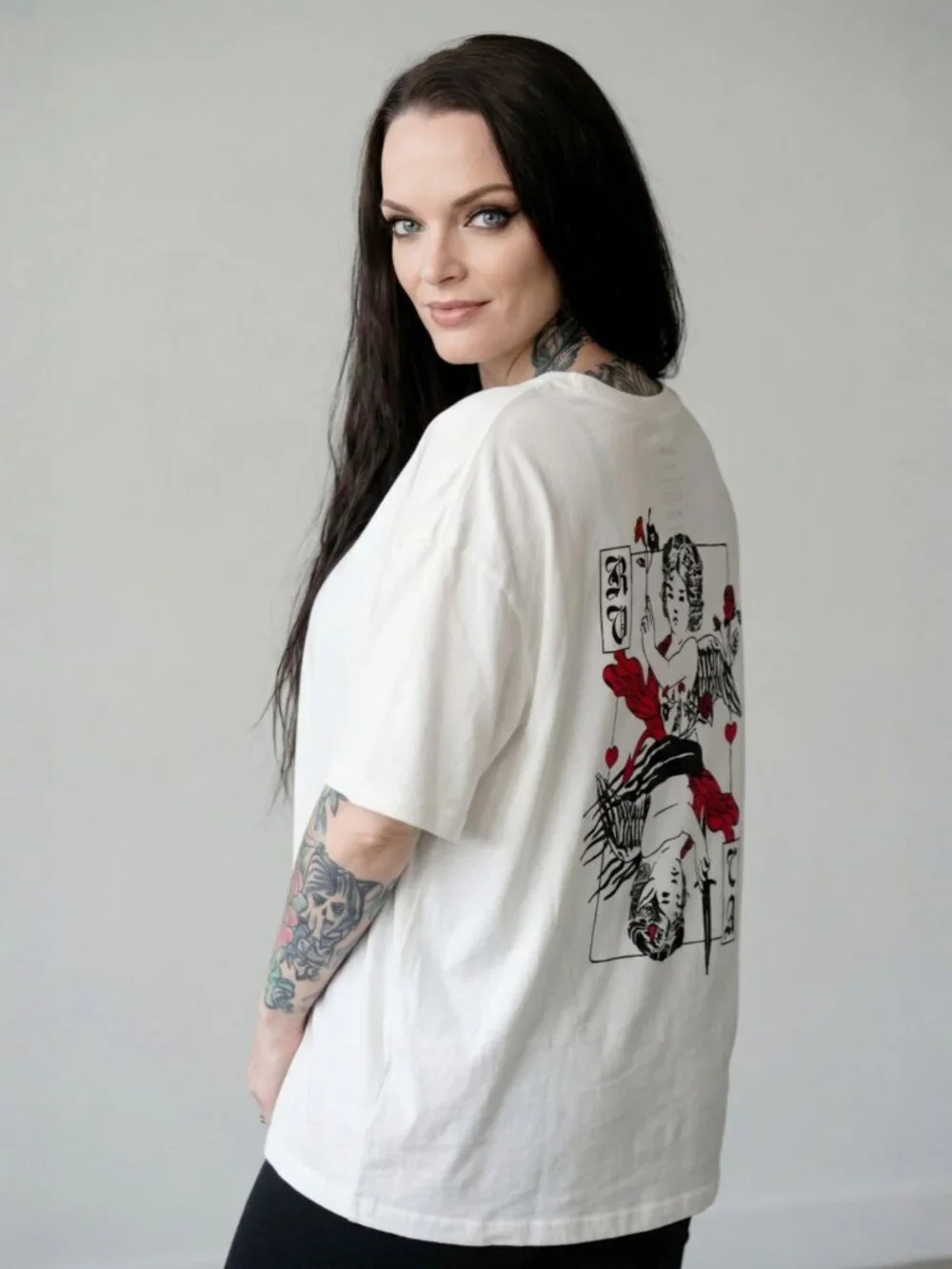 RVCA ✦ Angel Graphic Tee ✦ White Streetwear Art Print Top Casual Style M - Picture 1 of 7